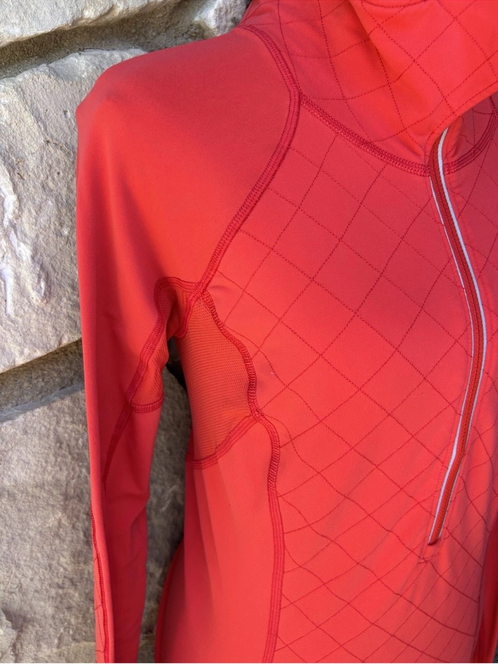 Lululemon Half Zip Pullover Jacket Size 6 Orange Red Quilted Long Sleeve EC - Picture 6 of 12
